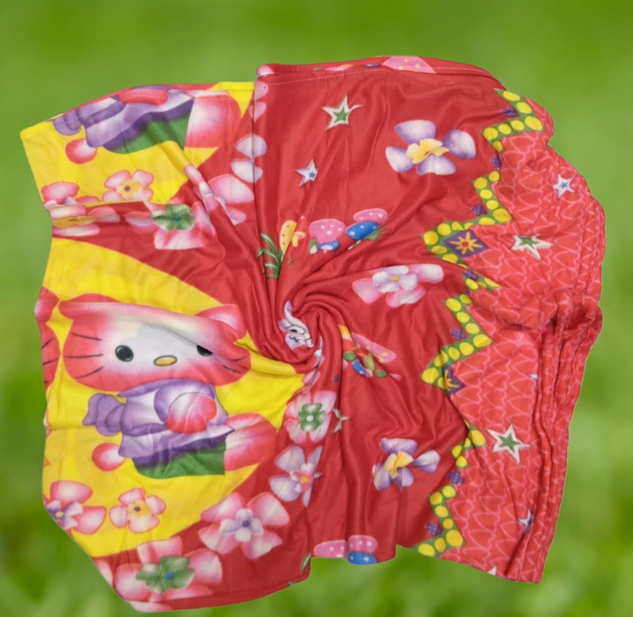 6├â┬ù5 Soft, red and yellow blanket with a Hello Kitty character and floral pattern.