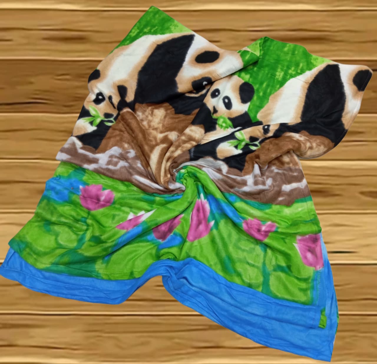 6├â┬ù5 Panda print bedsheet