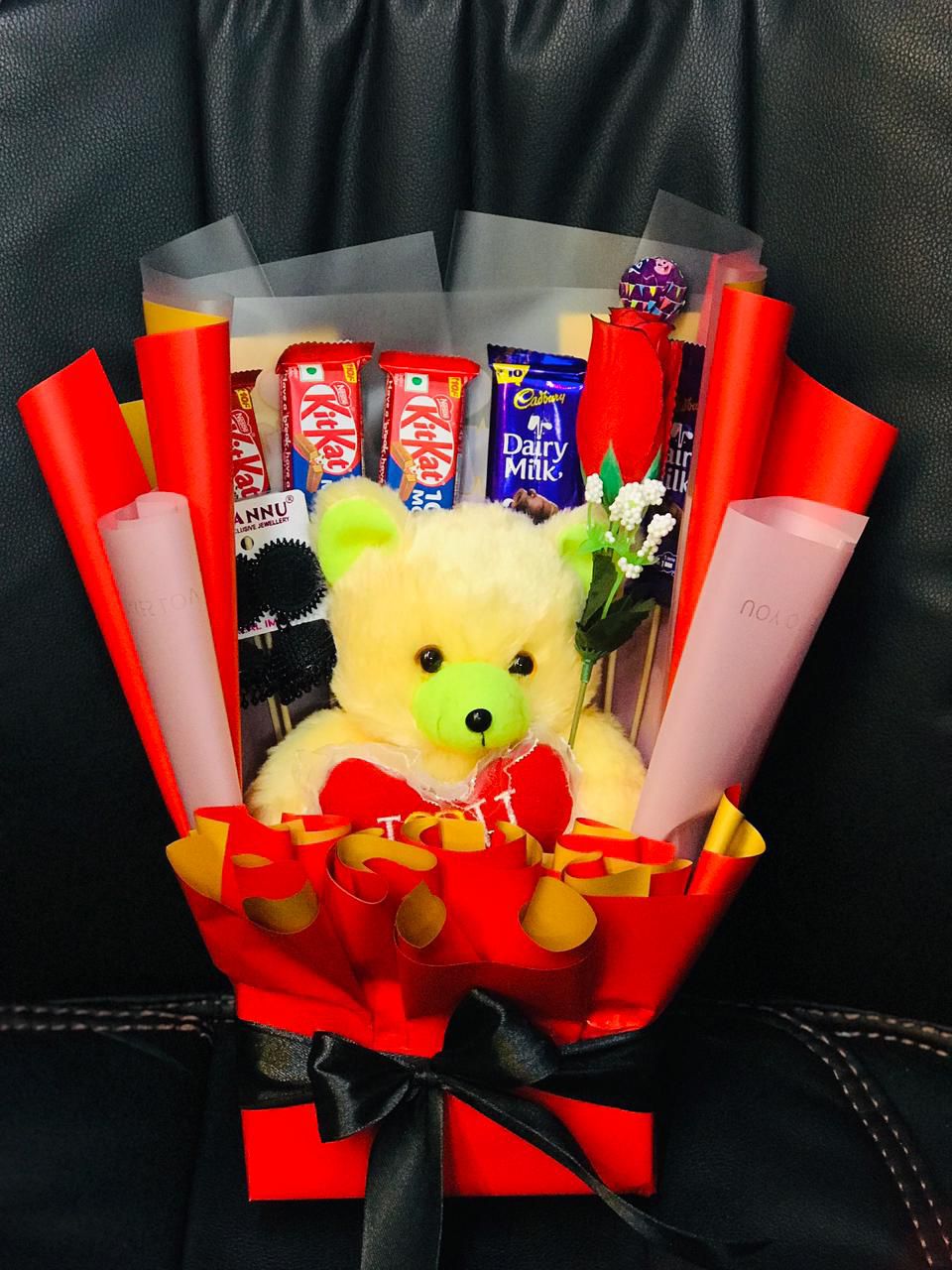 The "Beary Sweet" Valentine's Bouquet
