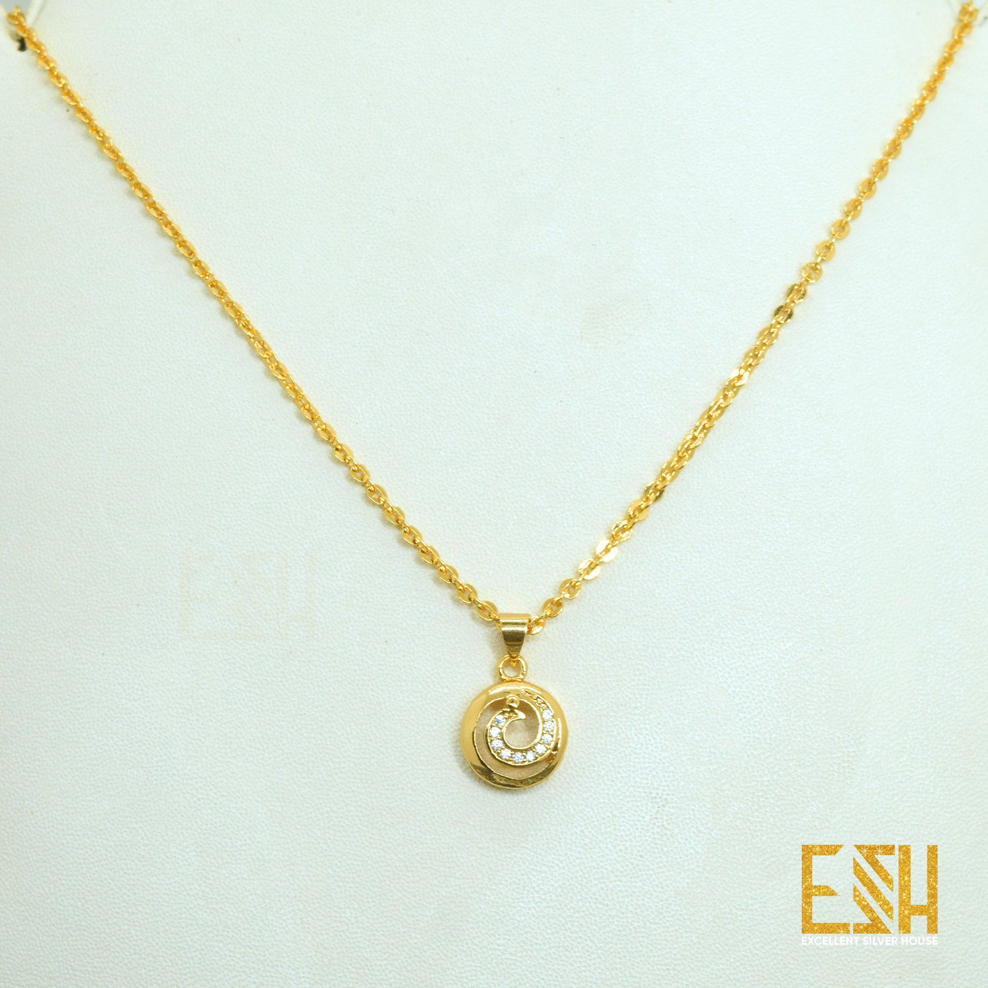 Guaranteed Gold Plated 1.5MM Round Diamond Chain 18/24 Inch with Short Derana Pendant