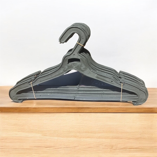 NeatNest Hangers Durahold Hangers PlastiCling Hangers 10pcs
